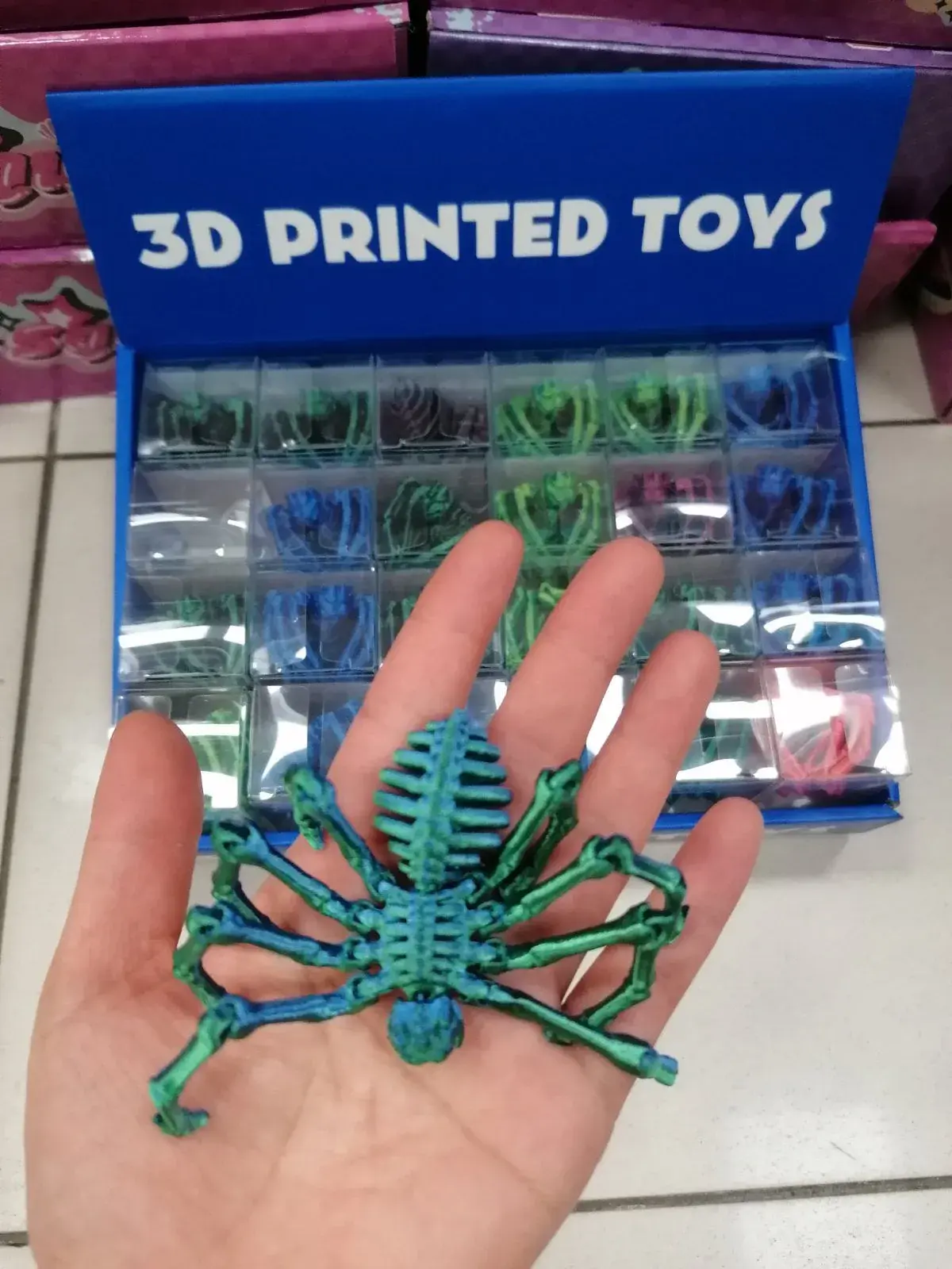 Zabawki 3D - Ruchome Pająki Szkielety, Mix Kolorów, 24 szt.