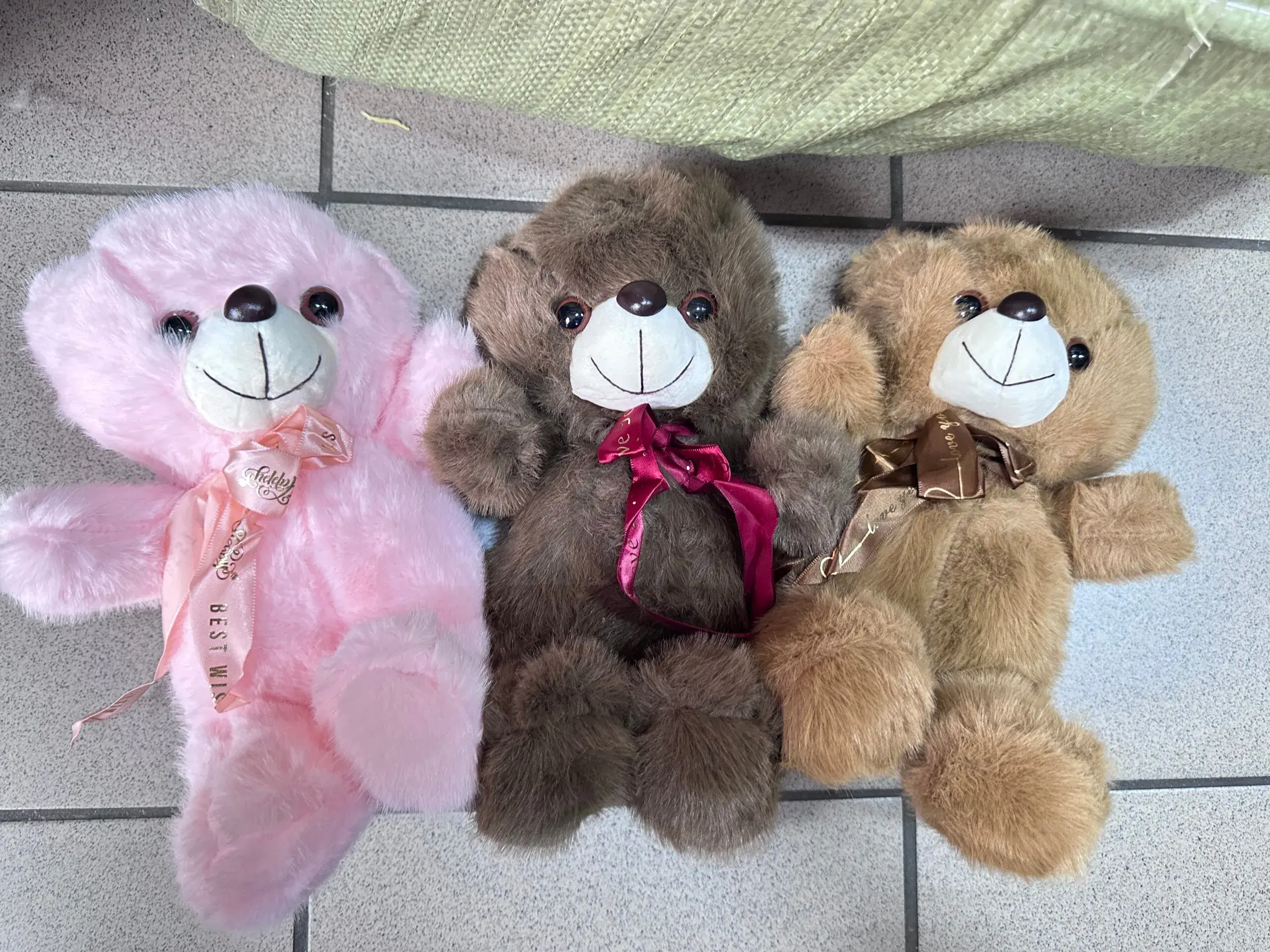 Maskotka Pluszowa Miś 30cm z Ozdobną Wstążką Mix Kolorów