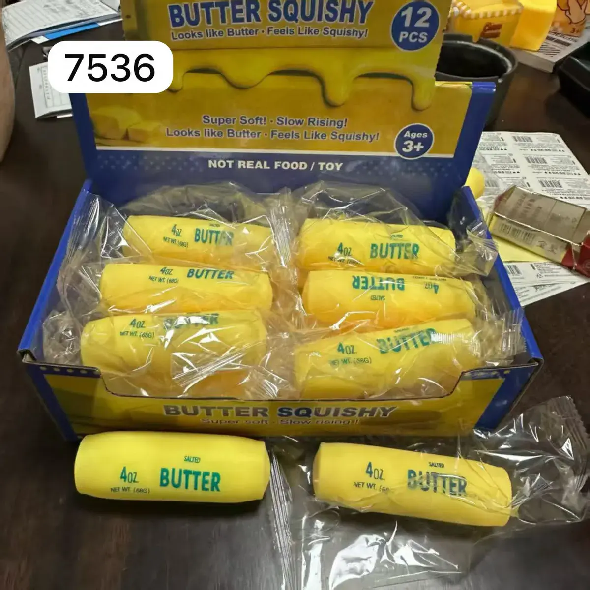 Butter Squishy miękka zabawka imitująca masło 12 sztuk