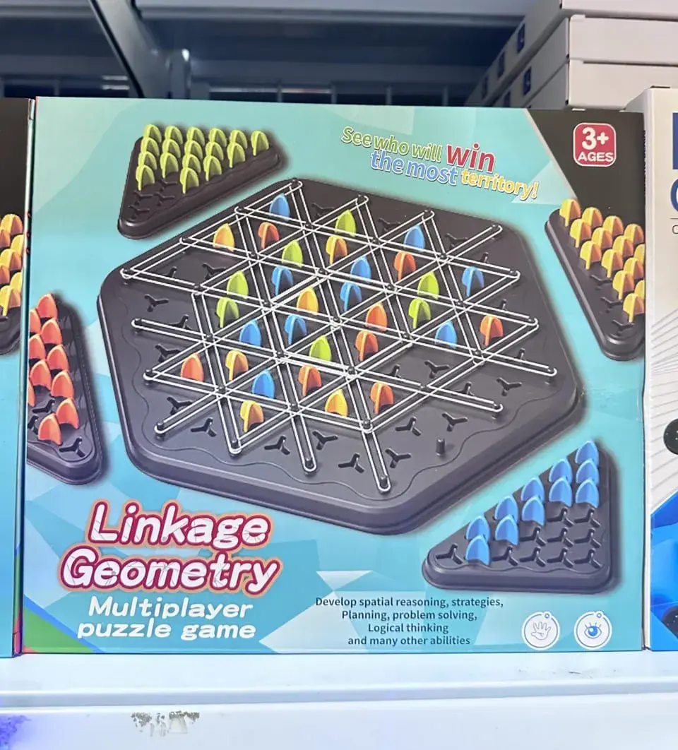 Gra logiczna Linkage Geometry strategiczna dla wielu graczy 3+