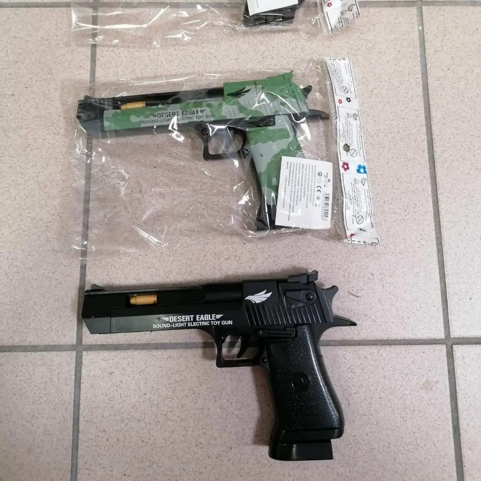 Pistolety na wodę Desert Eagle Toy Gun i kamuflaż, 6 szt