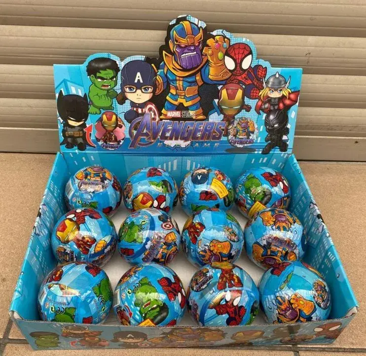Kula Niespodzianka Figurki Avengers Marvel 12 szt. Display