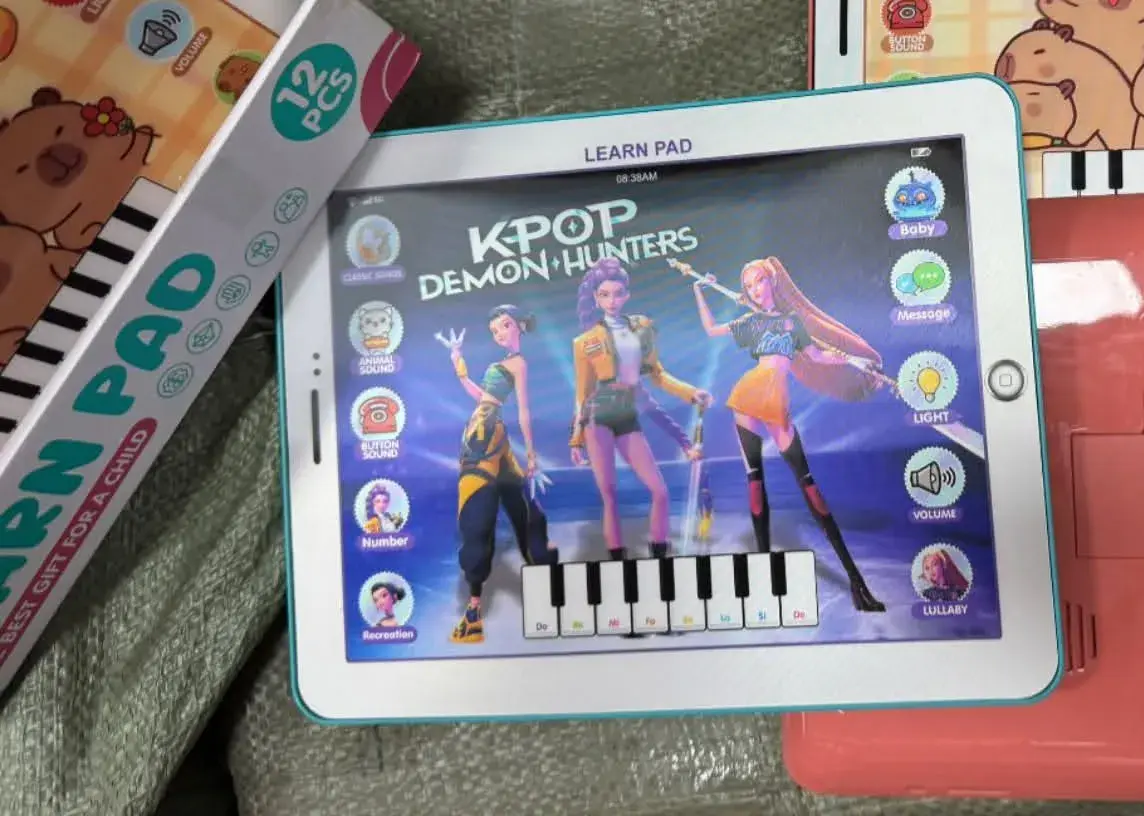 Tablet edukacyjny KPOP Demon Hunters z klawiaturą dla dzieci