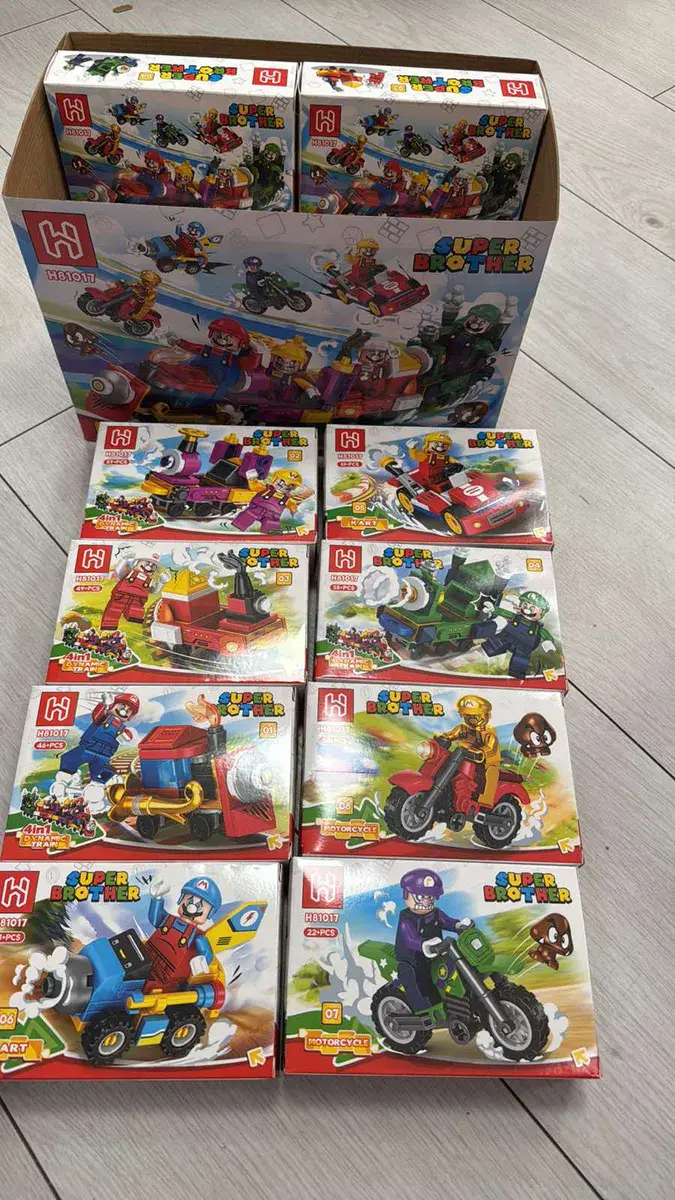 Klocki Super Brother zestaw 8 modeli pojazdów i postaci