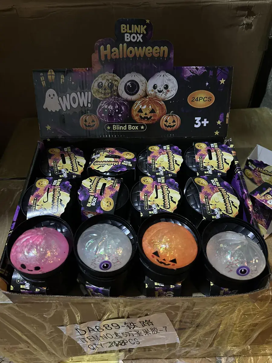 Zabawka Halloween Blind Box mix kolorów 24 sztuki