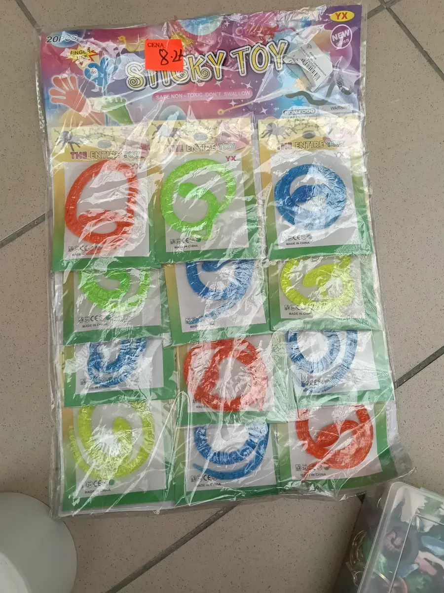 Zestaw kolorowych elastycznych zabawek Sticky Toy 20 sztuk