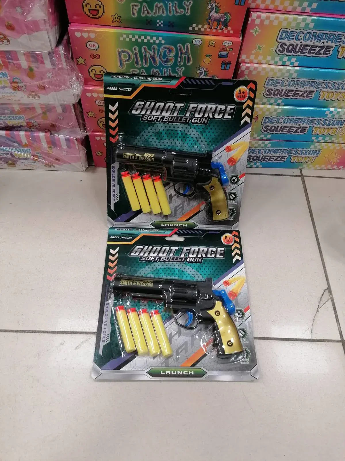 Zabawka pistolet Shoot Force Soft Bullet Gun