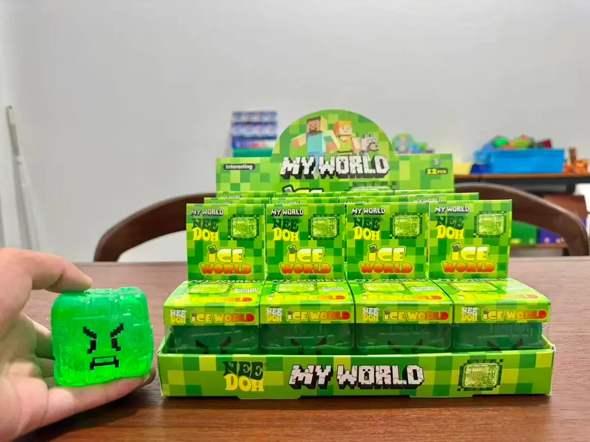 My World Zielona Kostka Żelowa Zabawka Antystresowa 12 szt