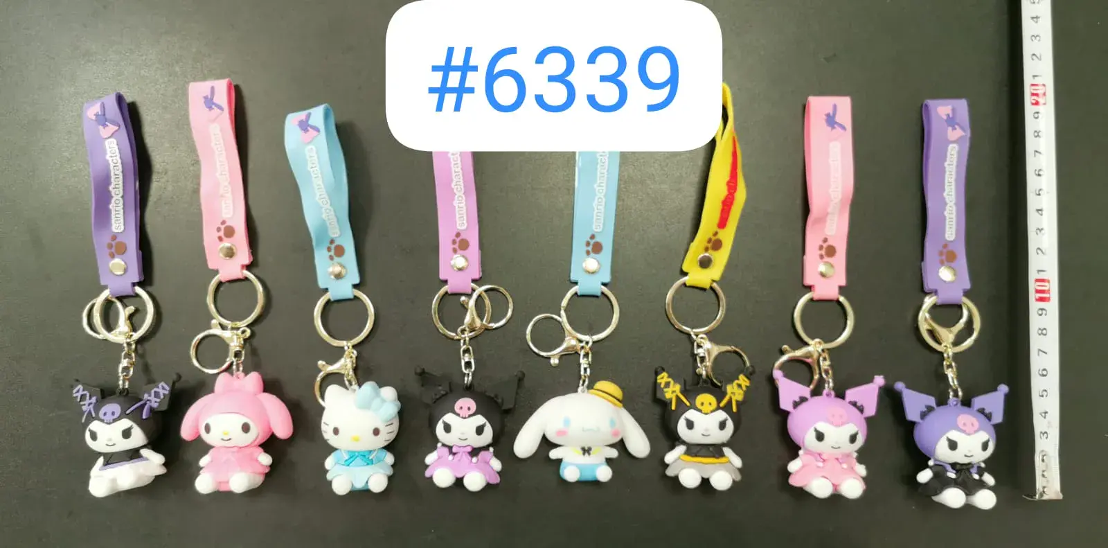 Brelok do kluczy z figurkami Kuromi i My Melody