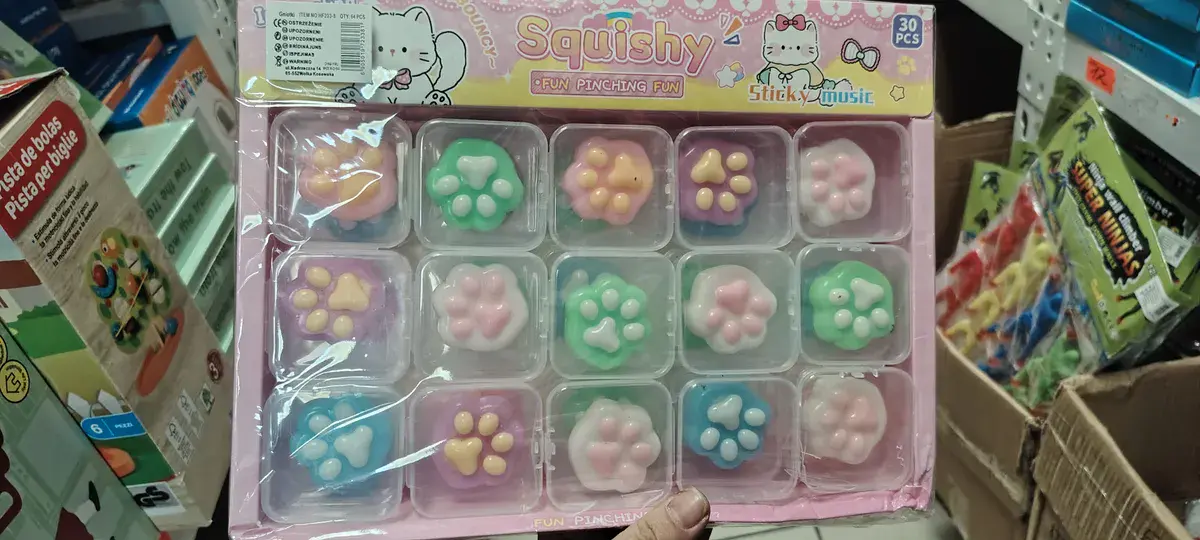Squishy zabawka antystresowa łapki mix kolorów 30 sztuk