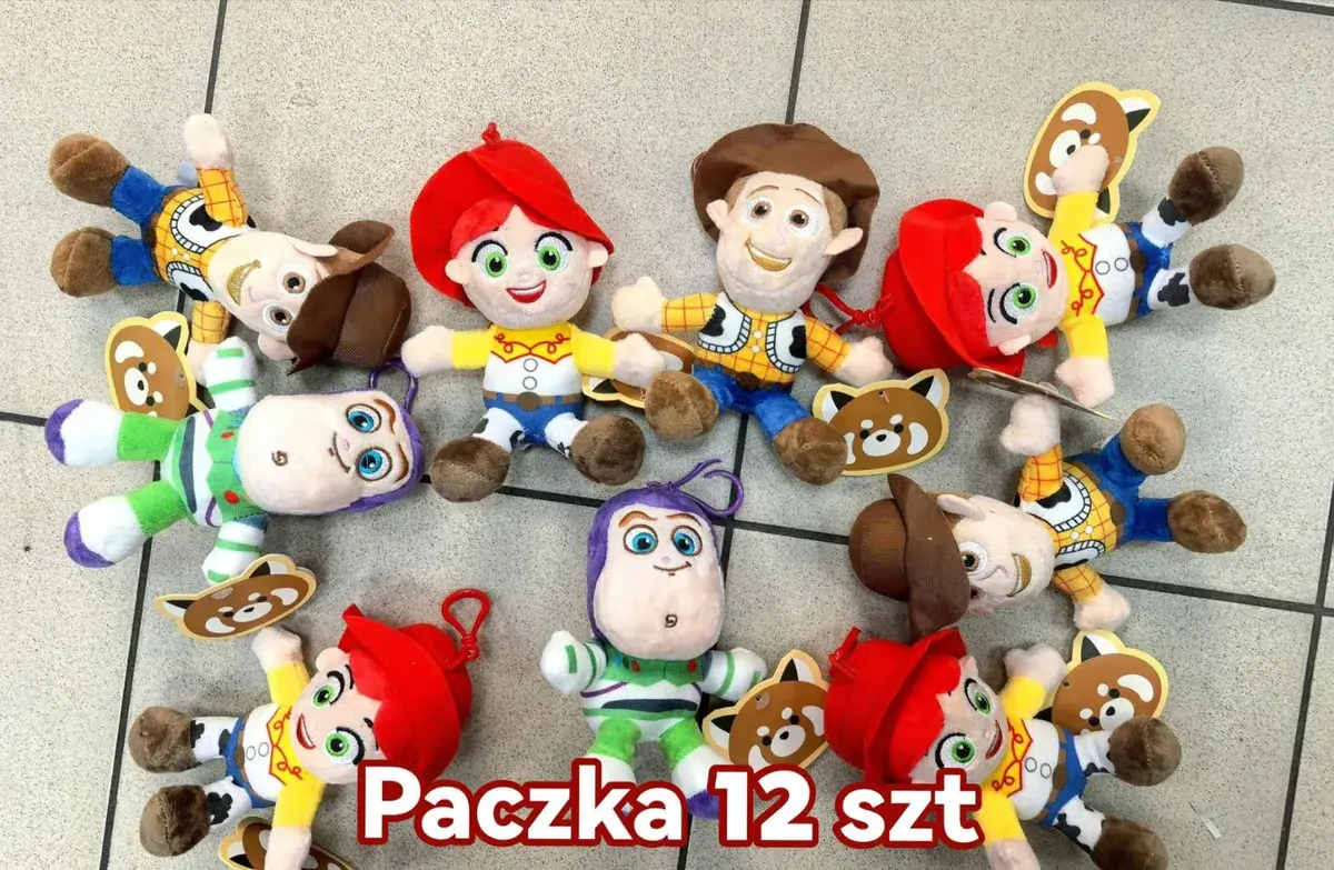 Zestaw 12 sztuk pluszowych breloków postaci z kreskówki