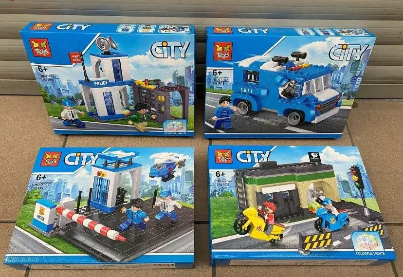 Zestaw klocków City Policja 4 modele 6+ lat kolorowe światła