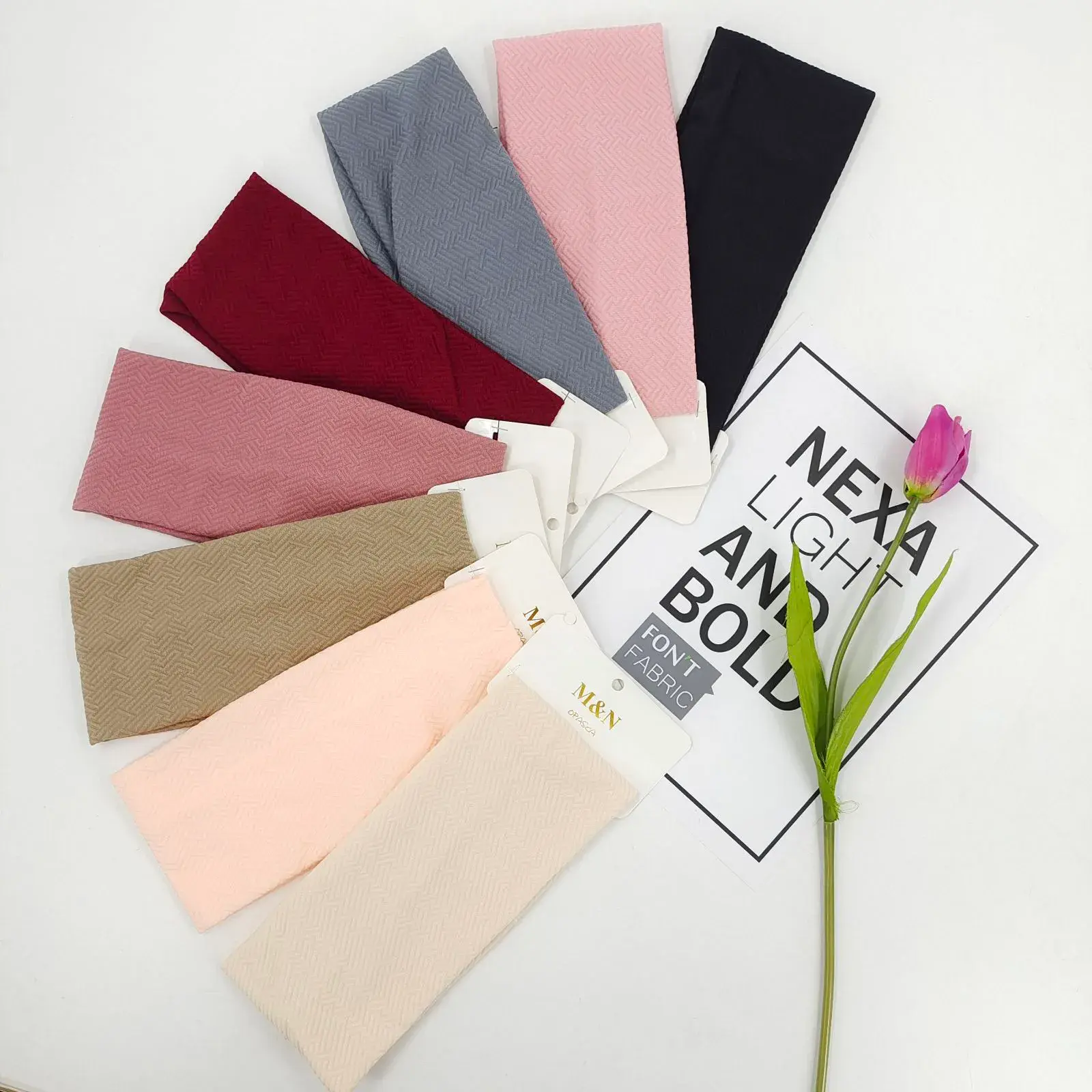 Opaska damska Next Light Bold Font M