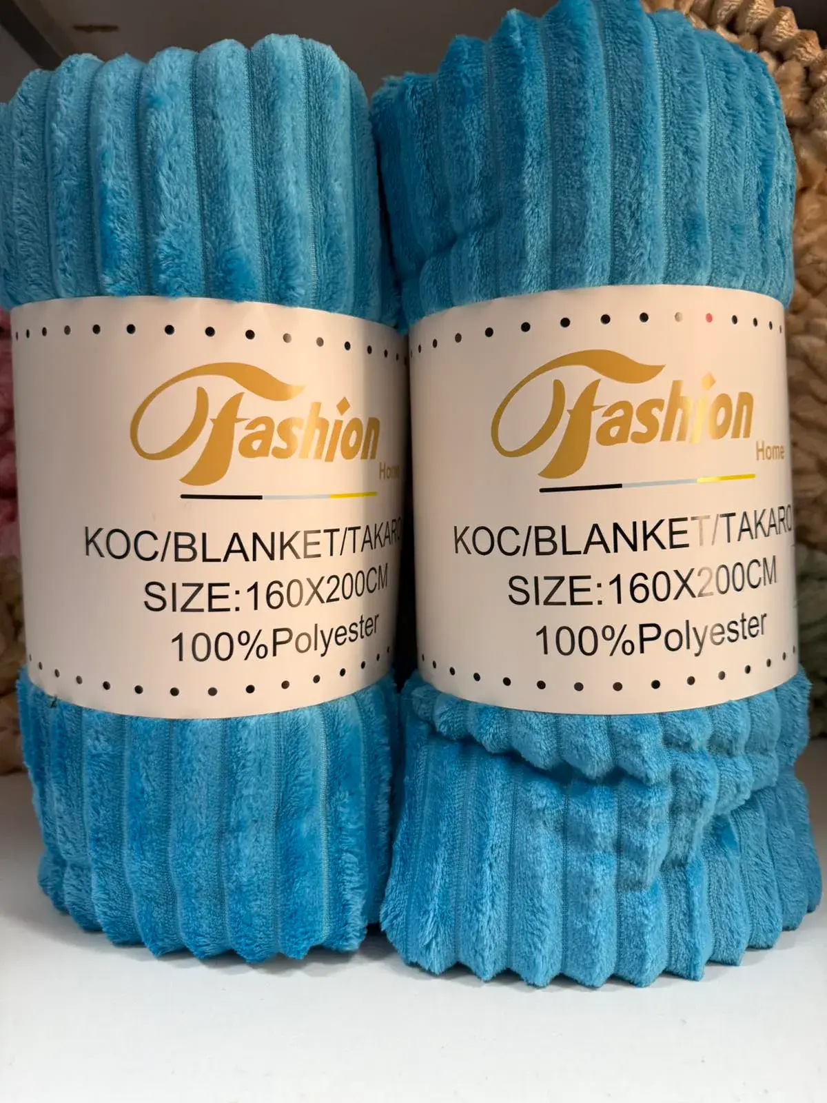 KOCE 160x200 cm 100% Poliester Turkusowe