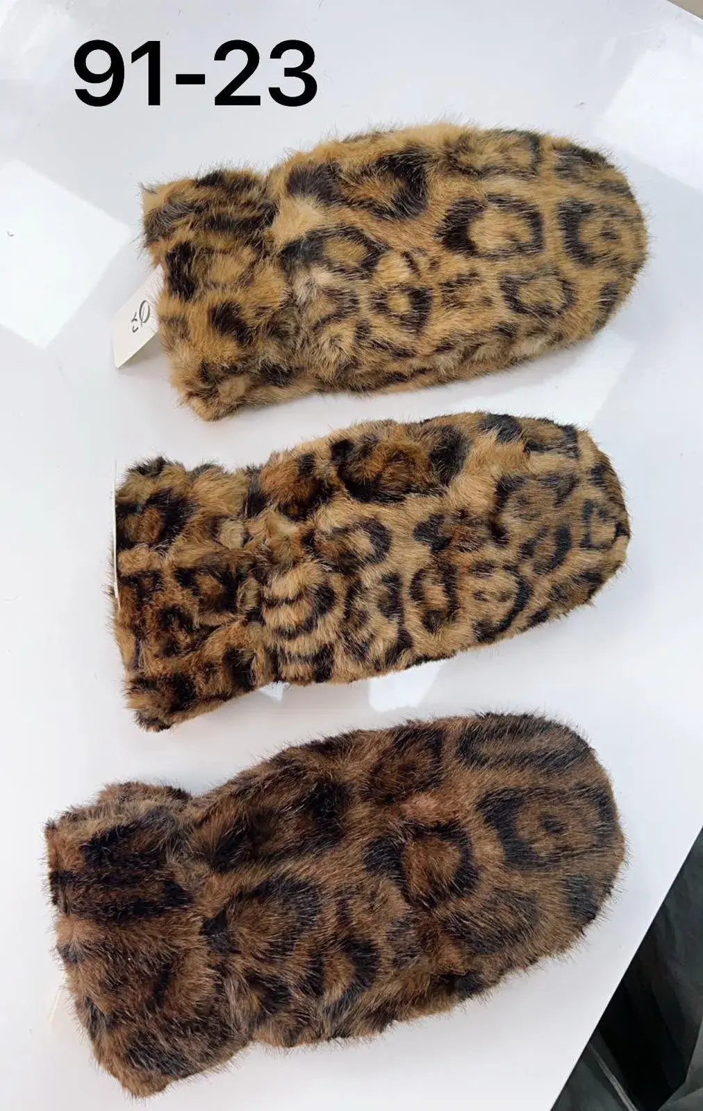 Skarpety damskie futrzane leopard wzór