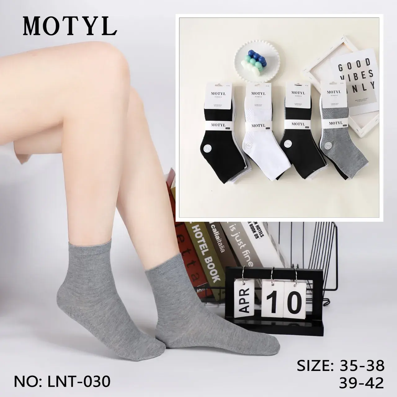 Skarpetki Damskie Motytyl Szare 35-38/39-42 LNT-030