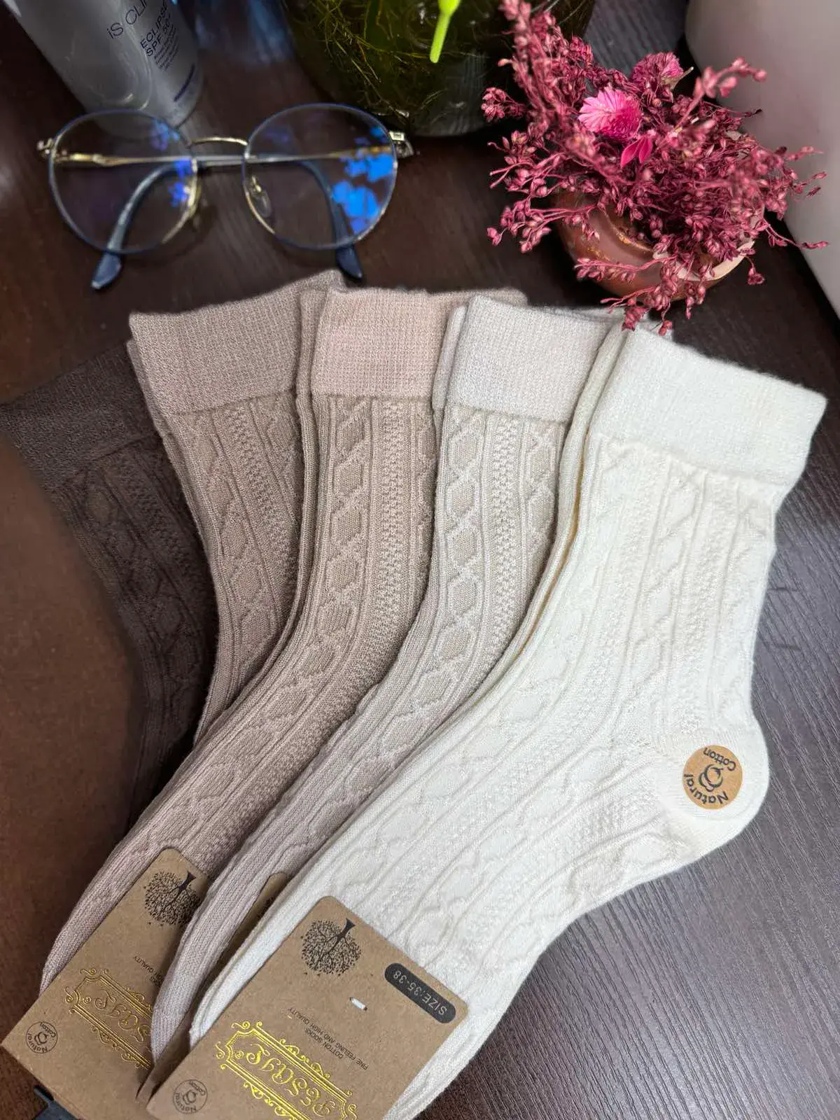 Skarpetki damskie dziewiarsko-knitting beżowo-białe