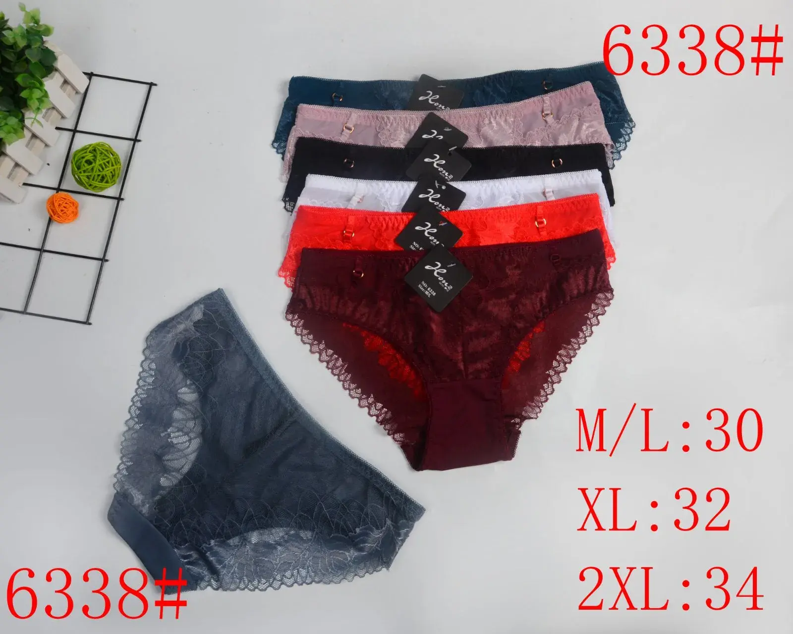 Majtki damskie koronkowe M/L:30 XL:32 2XL:34 multikolor