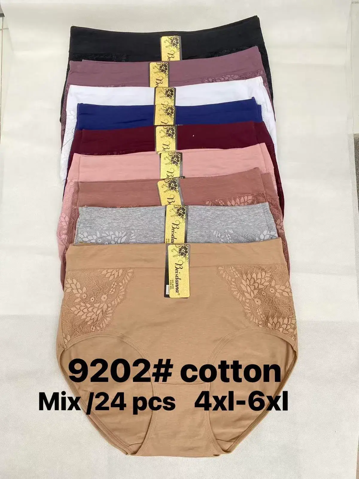 Majtki damskie bawełniane mix kolorów 4XL-6XL 24 szt