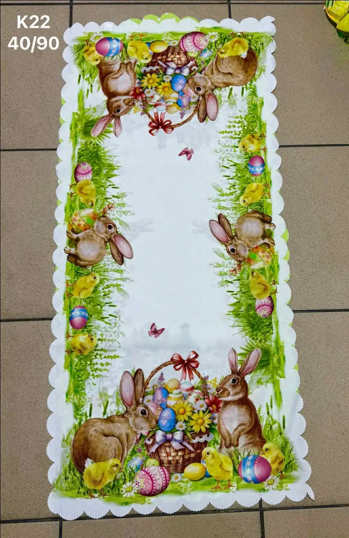 Bieżniki Wielkanocne 40/90 cm z motywem królików i pisanek