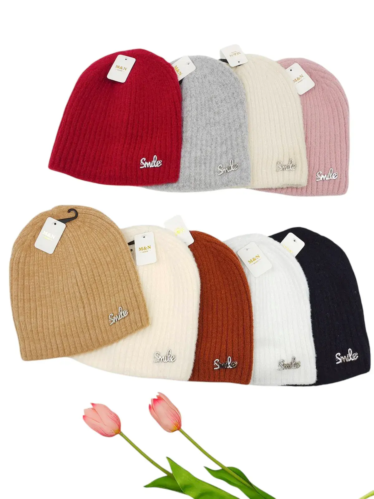 Czapki damskie beanie z napisem Smile, 8 kolorów