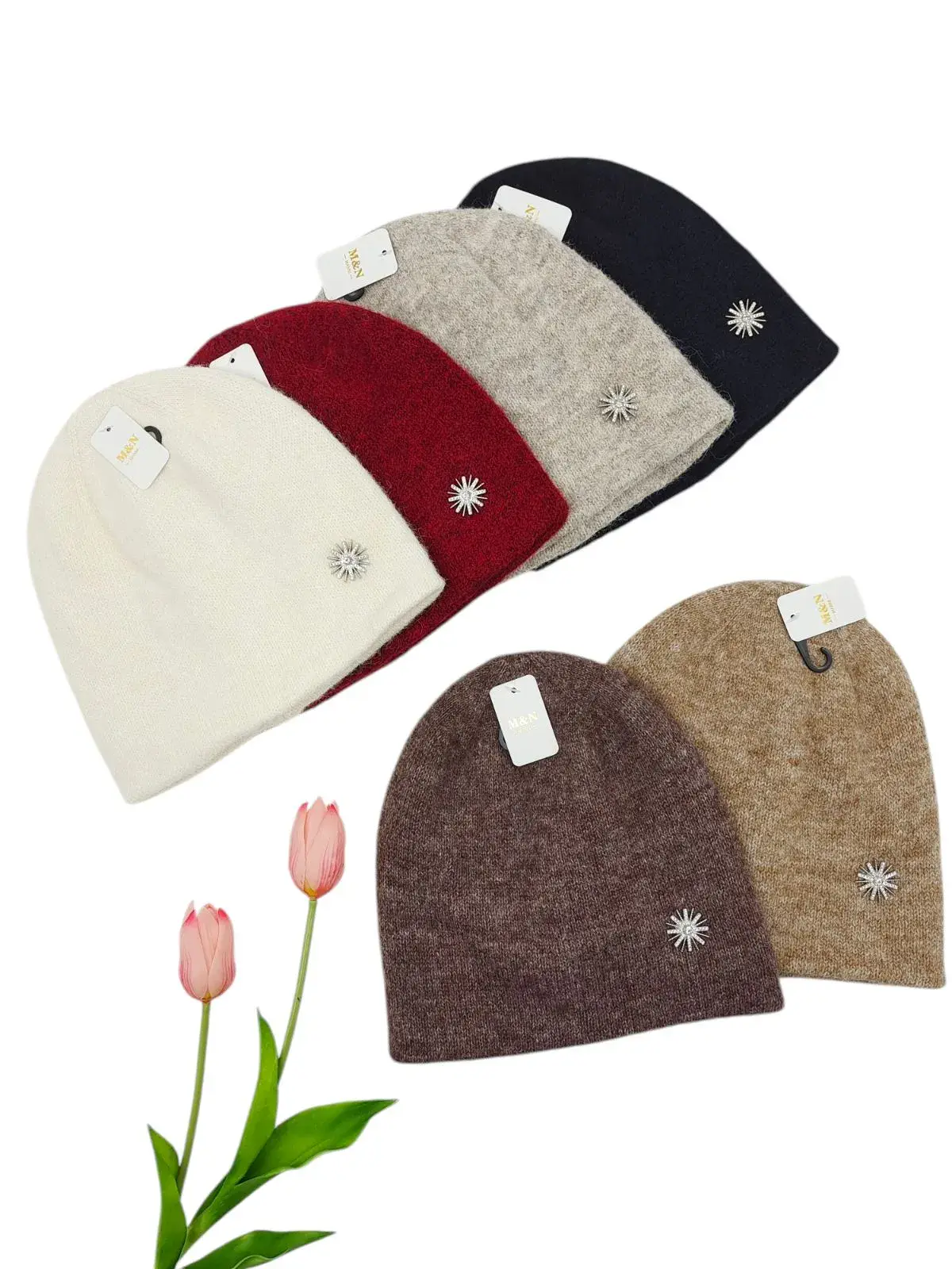 Czapki damskie beanie z ozdobą gwiazdkową 6 kolorów