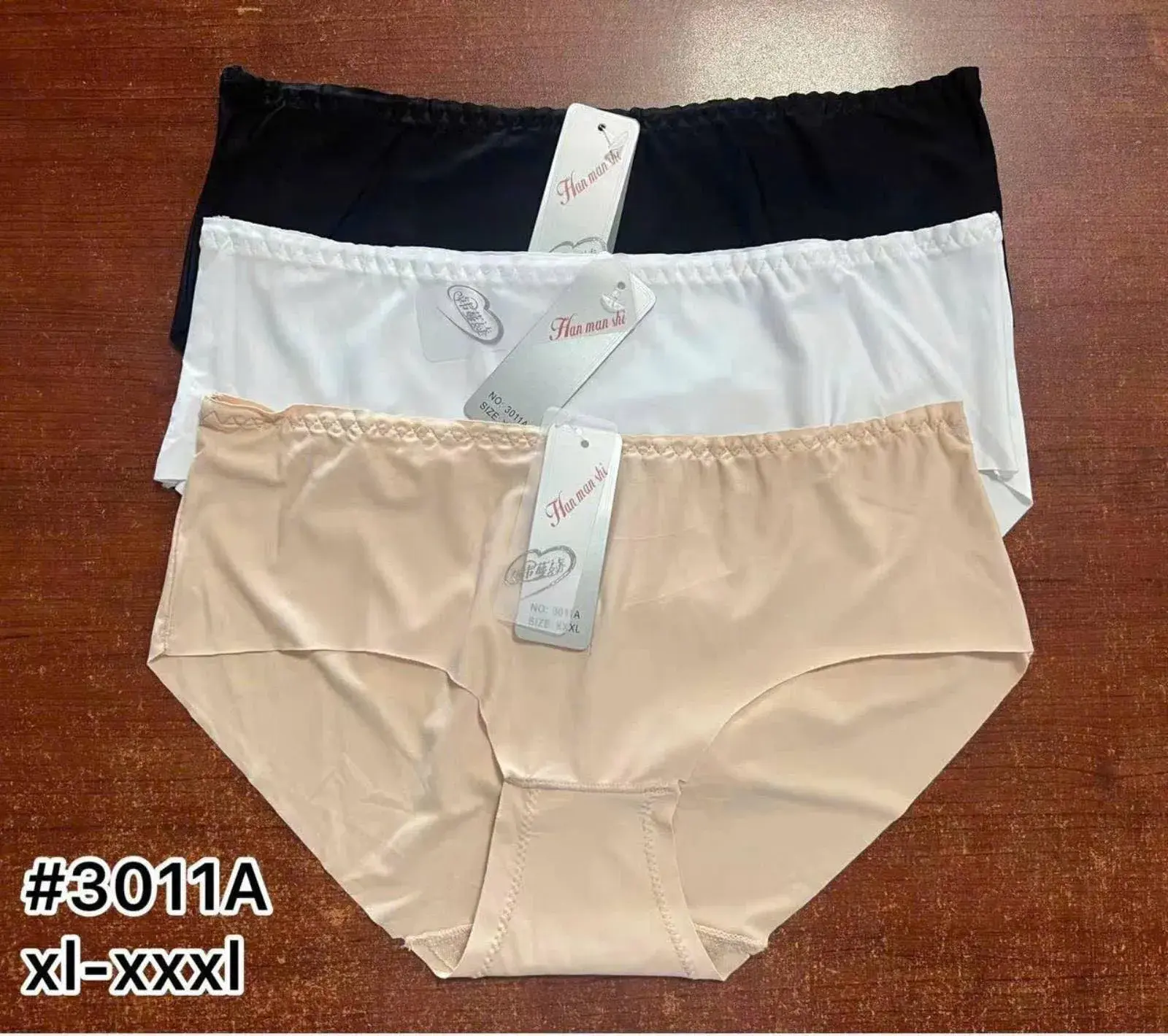 Majtki damskie XL-XXXXL 3 szt. czarny/biały/beżowy