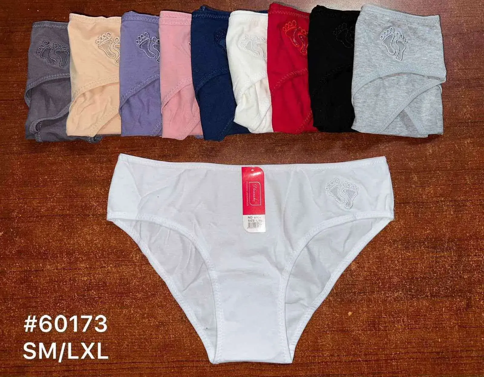 Majtki damskie S/M/L/XL biały z haftem, 24 szt