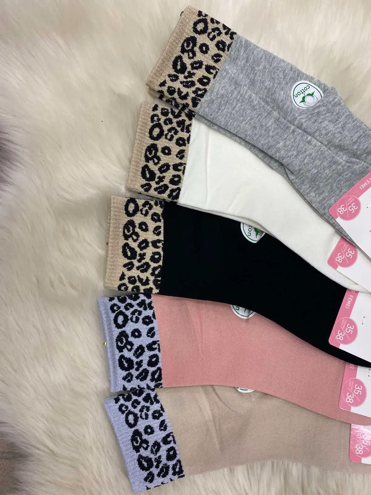 Skarpetki damskie z leopardem, mix kolorów