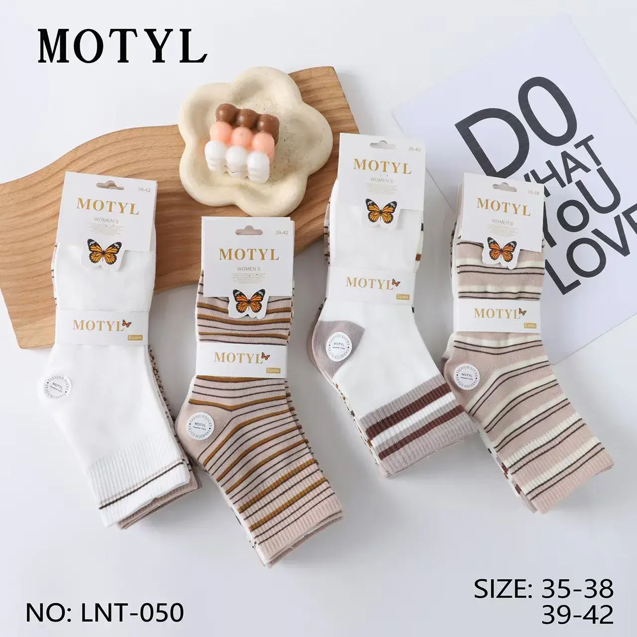 Skarpetki damskie Motyl beżowe prążkowane roz. 35-38/39-42