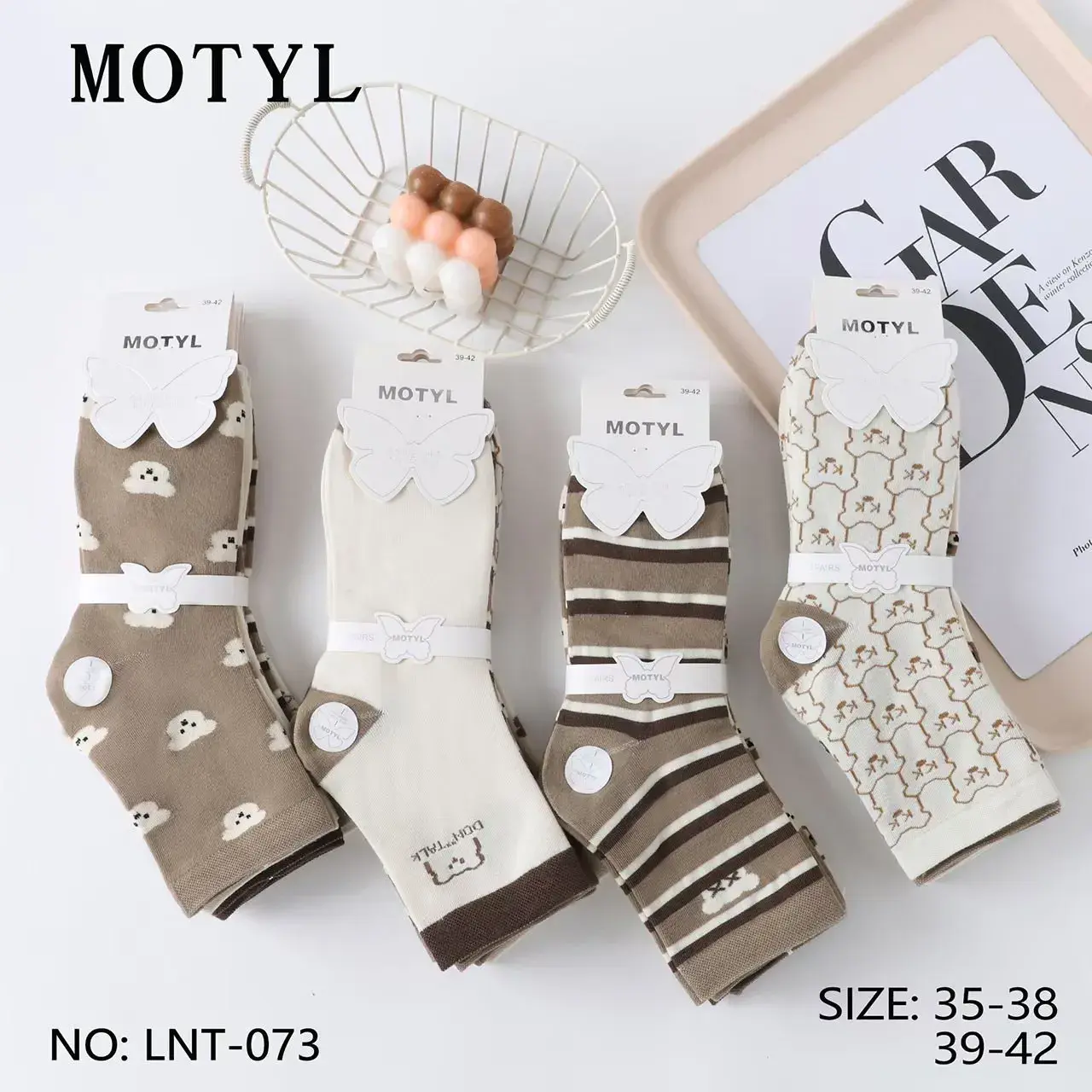 Skarpetki damskie Motyl 35-38/39-42 LNT-073