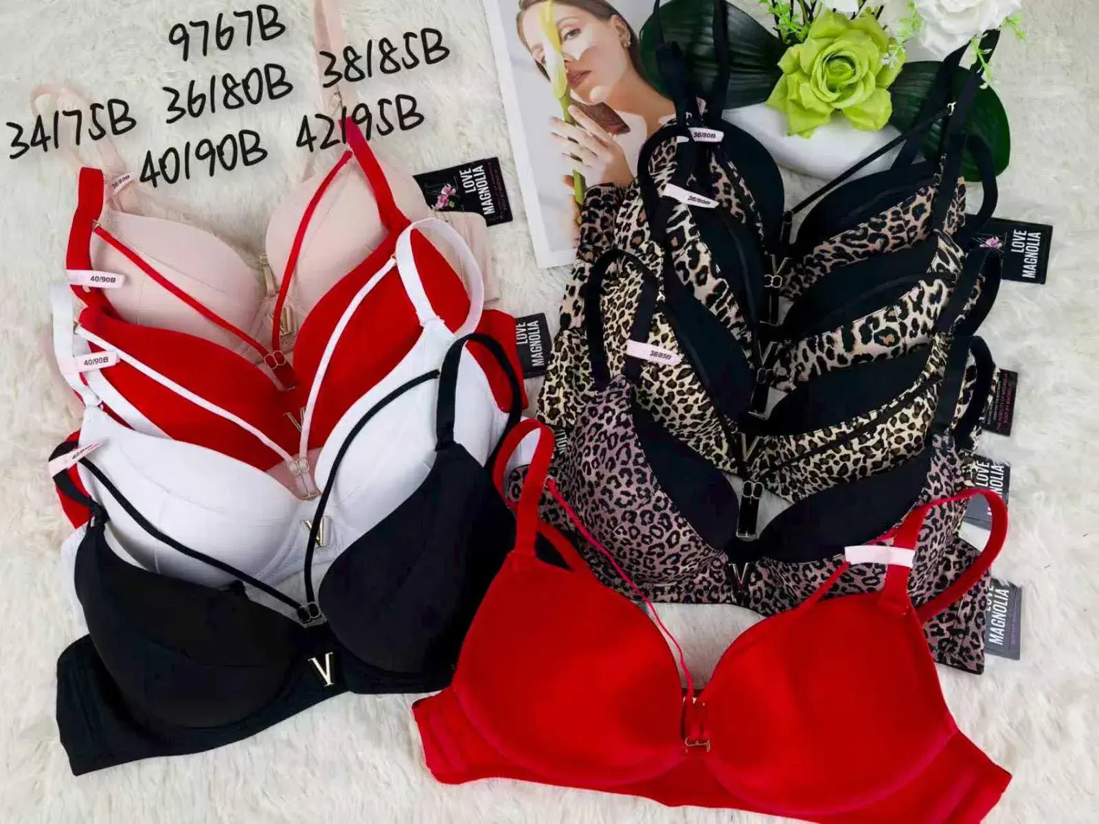 Biustonosz Damski Push-up Różne Kolory i Wzory