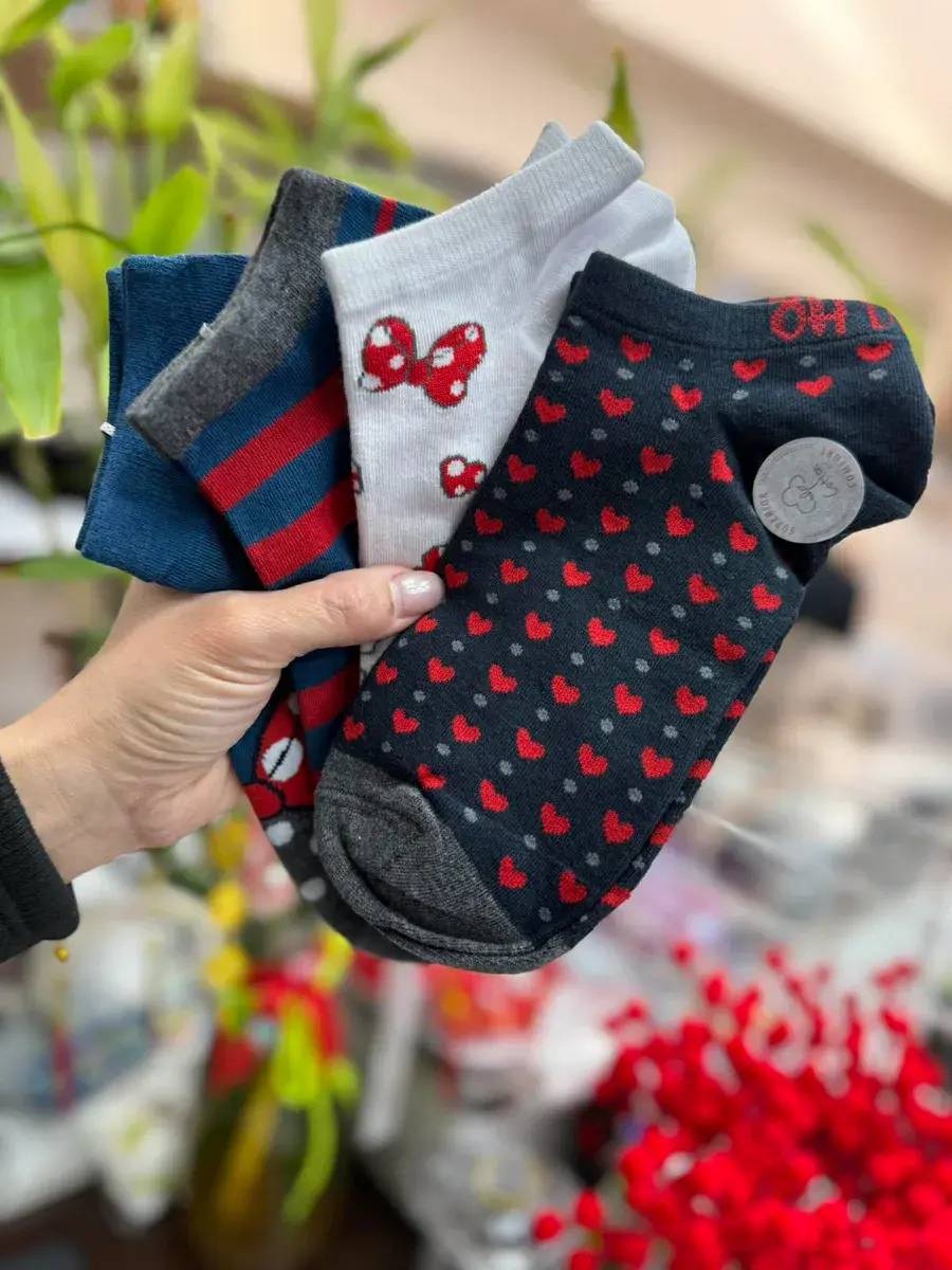 Skarpetki damskie wzorzyste granatowe serca grzyby 48 szt