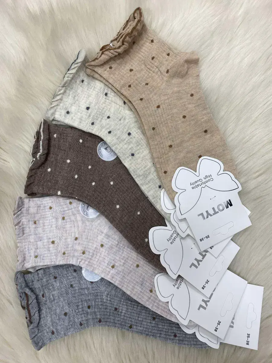 Skarpetki damskie MOTYL w kropki 35-38 pastelowe kolory
