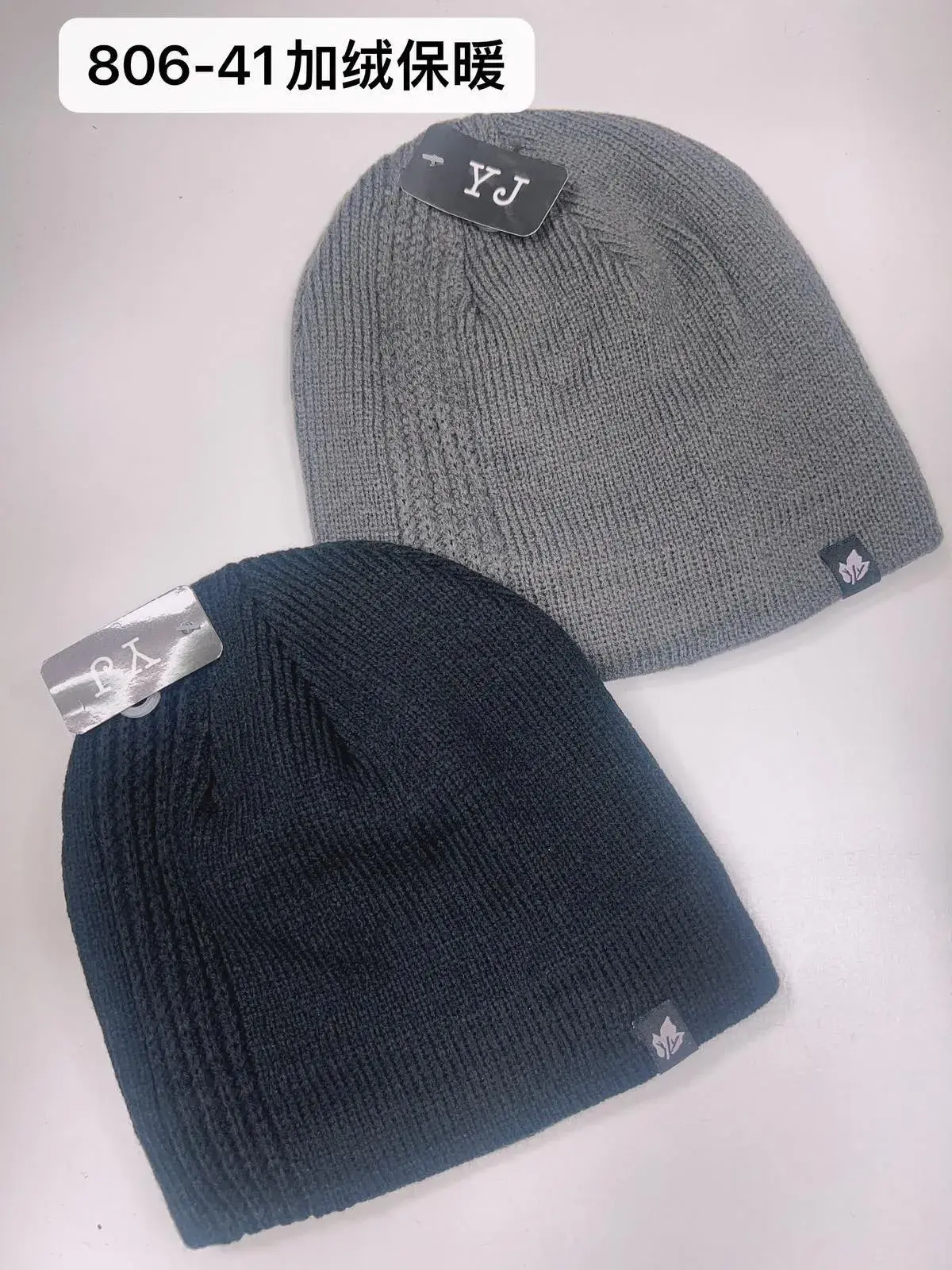 Czapki damskie beanie szare i granatowe