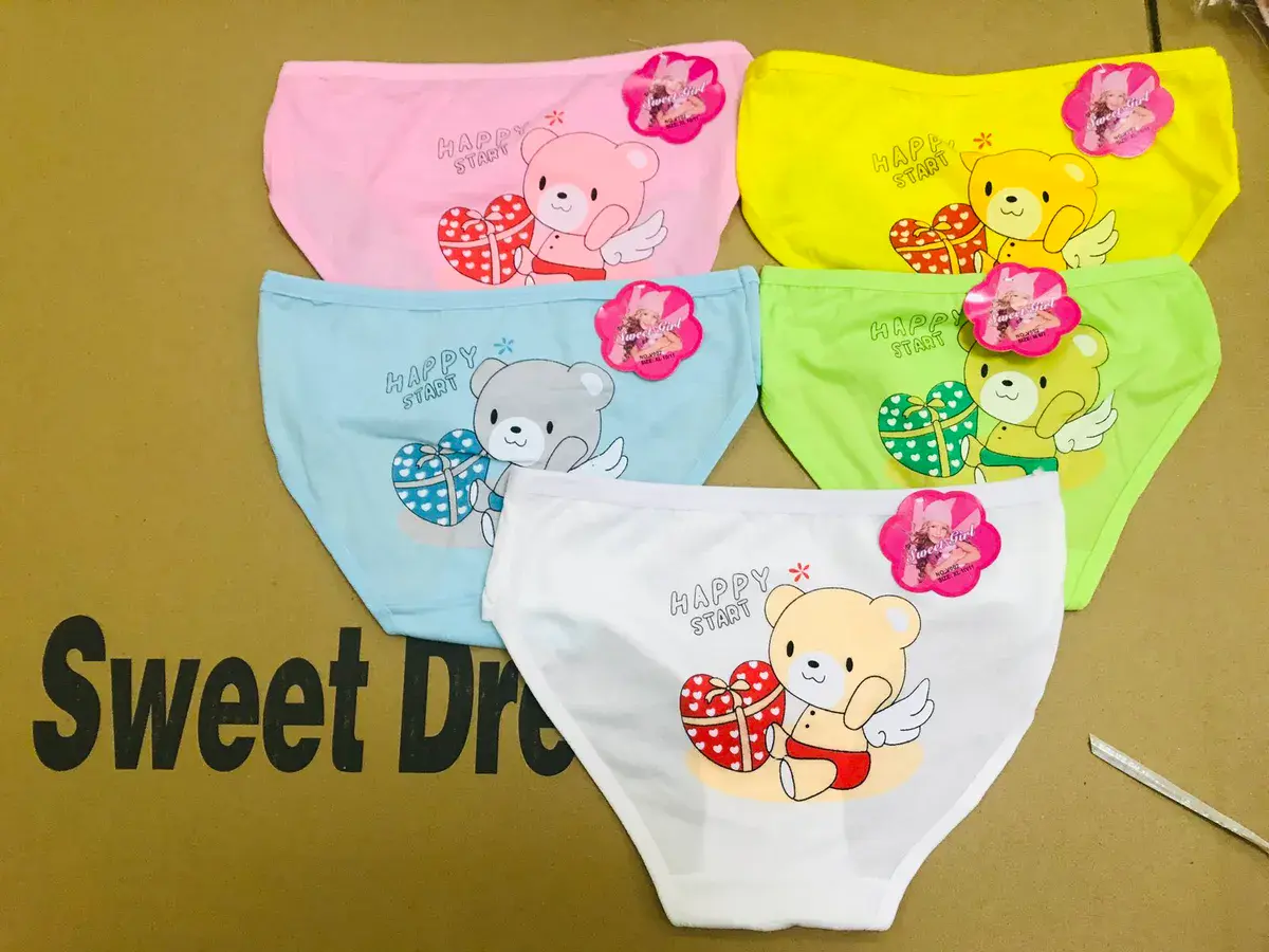 Majtki dziecięce kolorowe z nadrukiem misia Sweet Girl