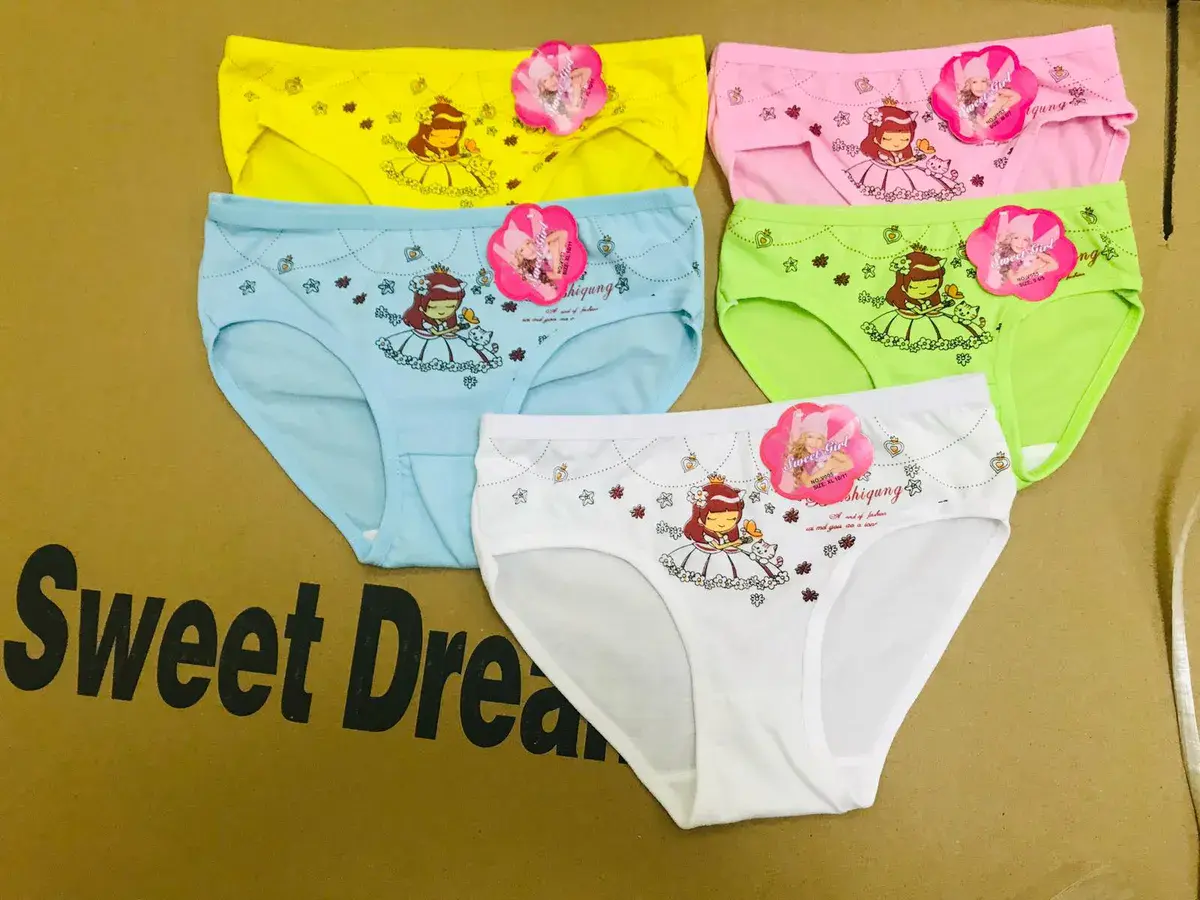 Kolorowe majtki dziecięce Sweet Dream z nadrukiem 5 sztuk