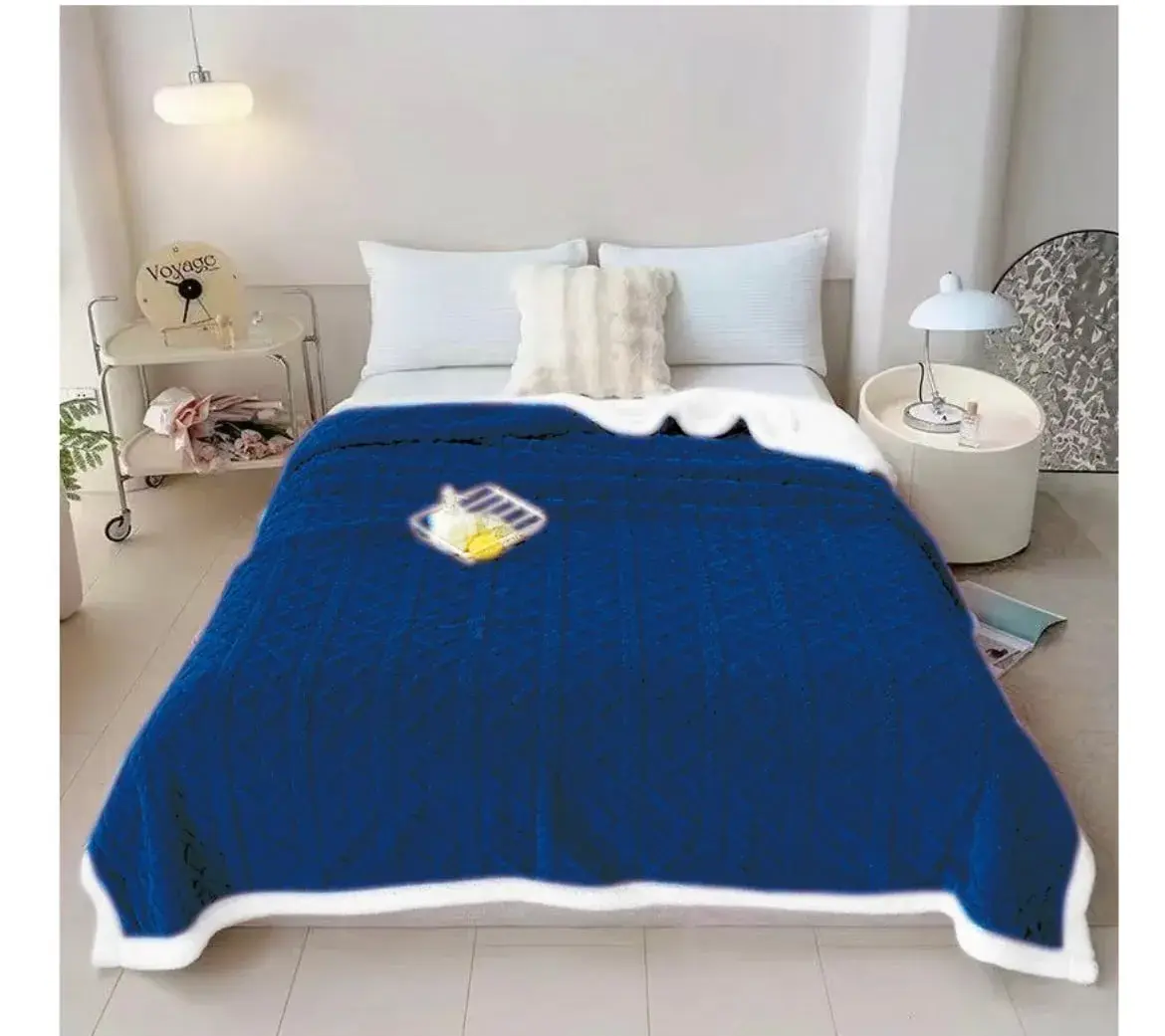 Koce 160x200 cm granatowe Homefore99