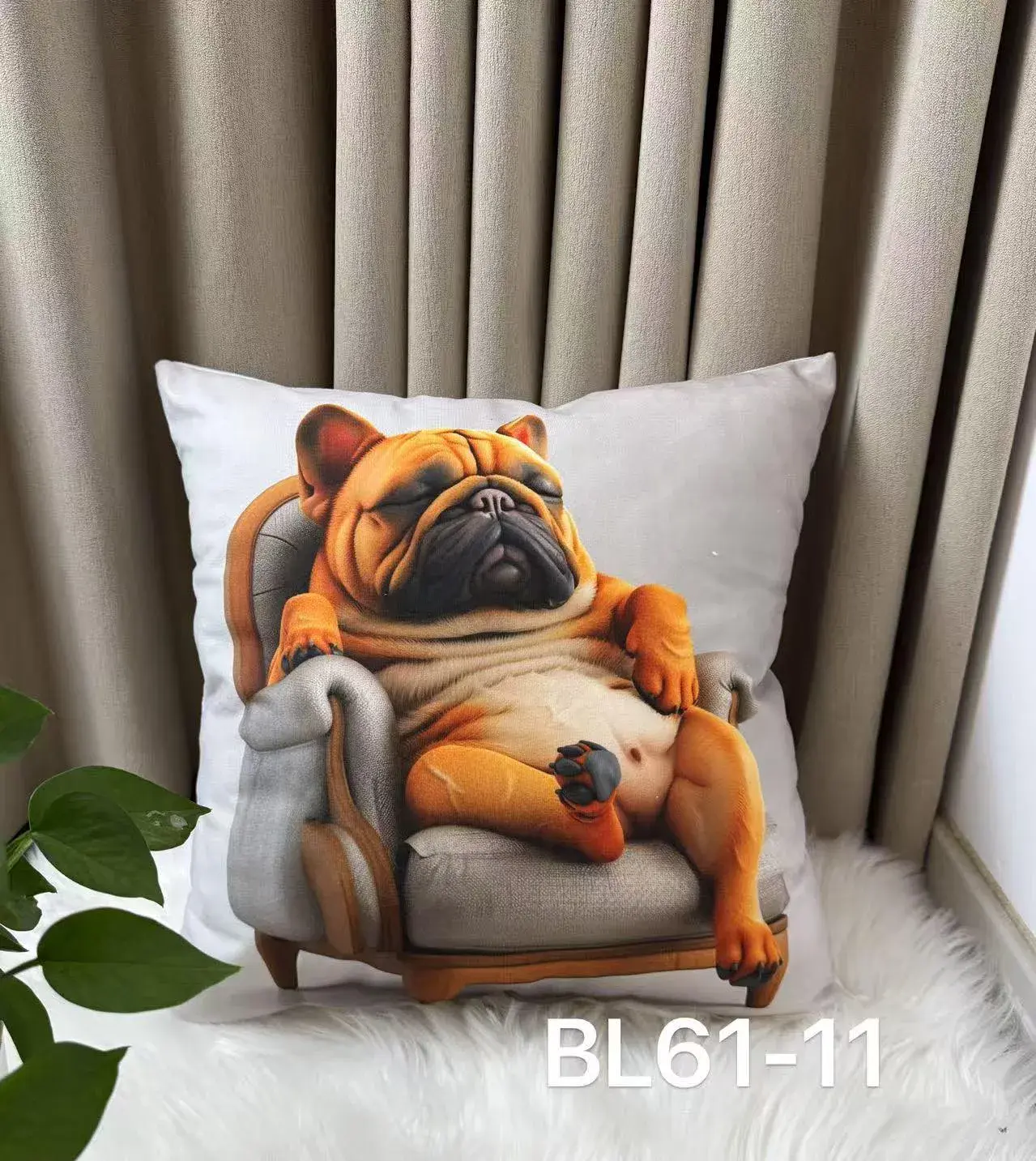 Poszewka dekoracyjna 40x40cm buldog na fotelu BLL61-11