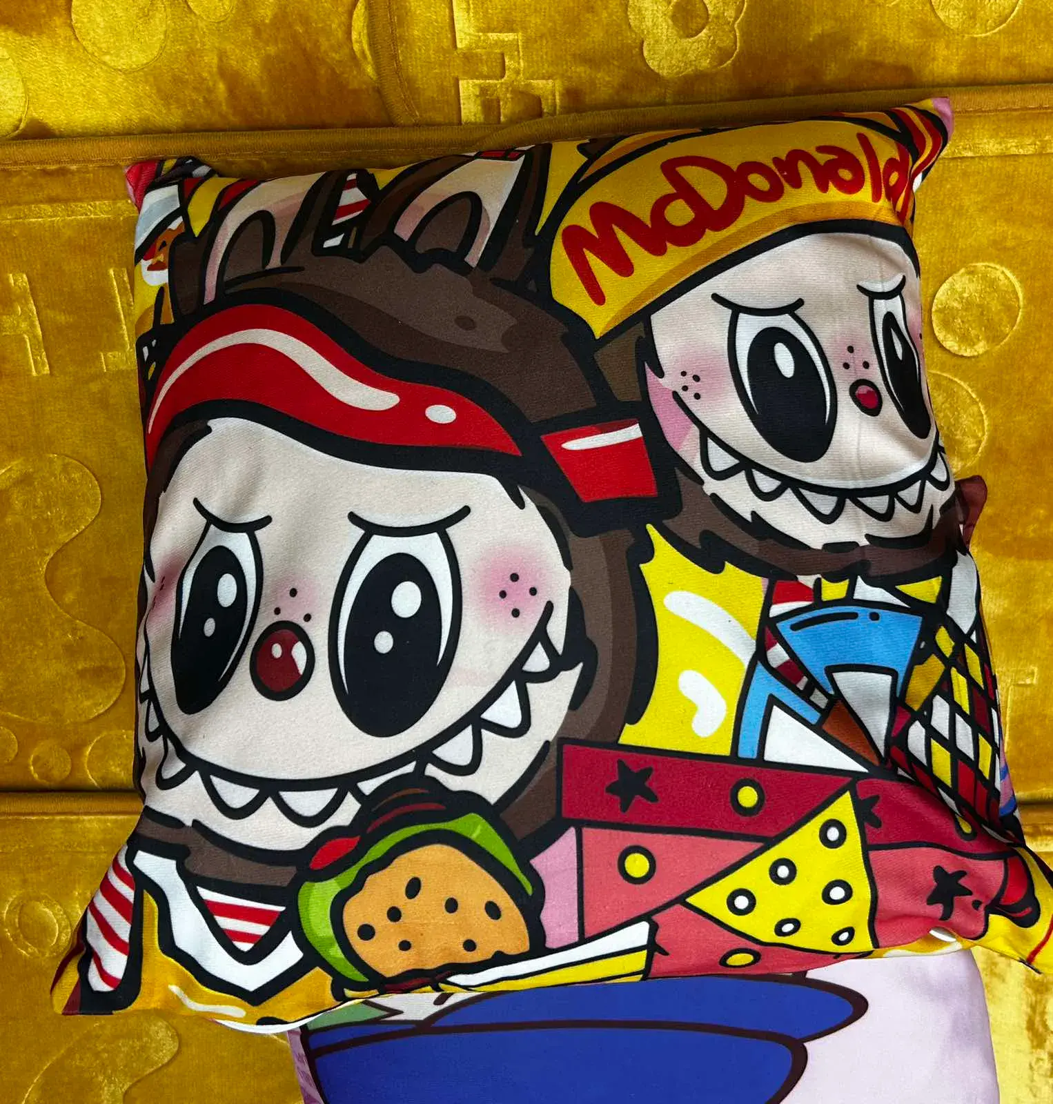 Poszewki dwustronne 40x40cm McDonald's motyw fast food