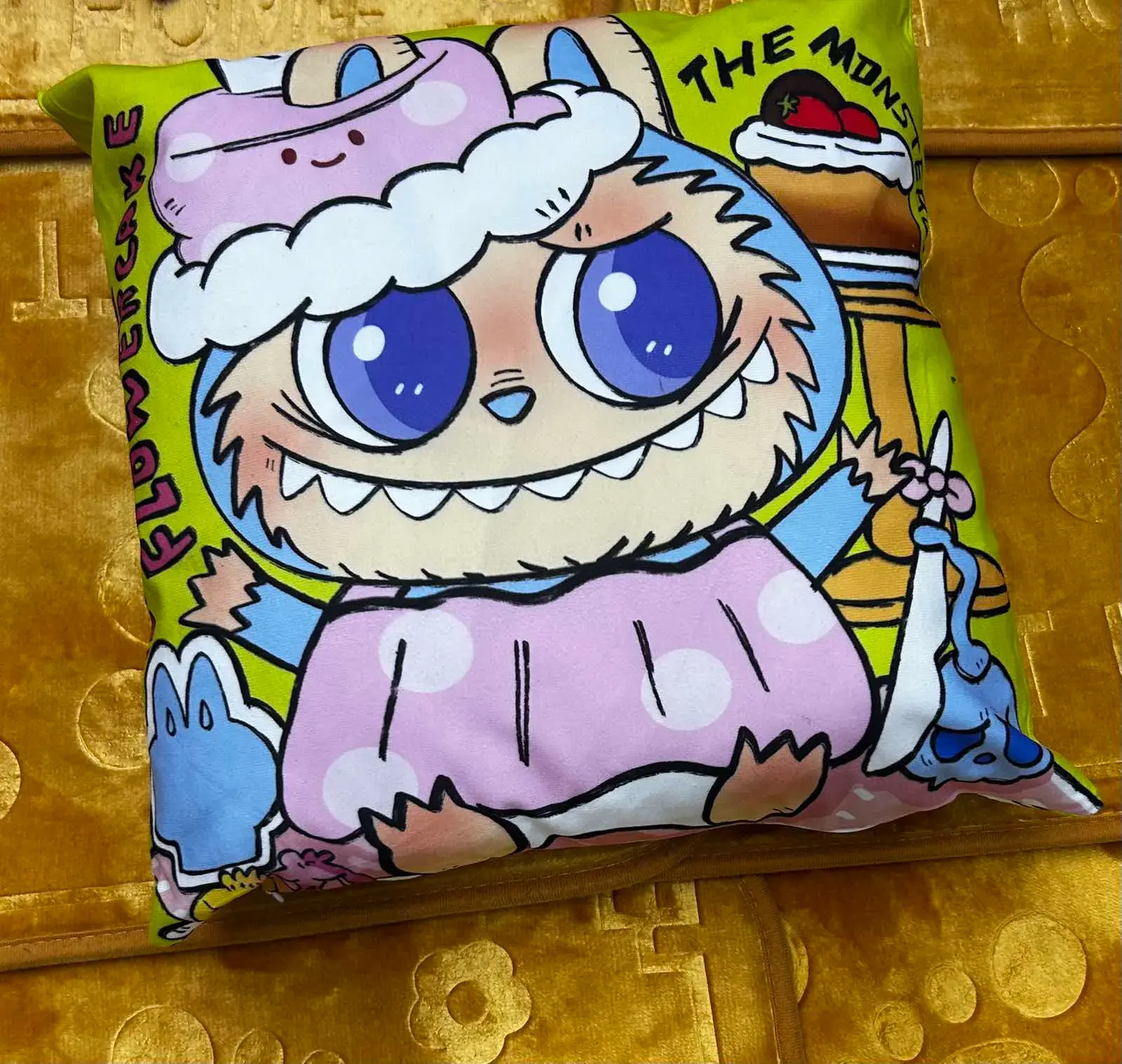 Poszewki dwustronne 40x40cm Monster Cake