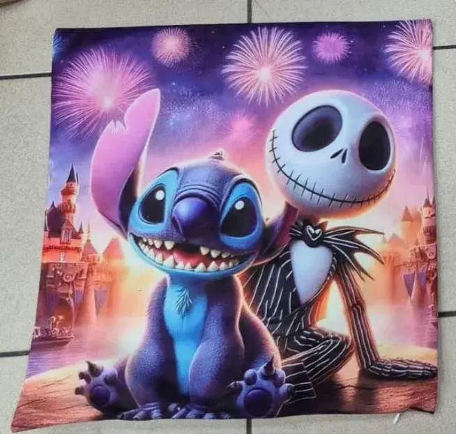 Poszewki 40x40 cm Stitch i Jack Skellington