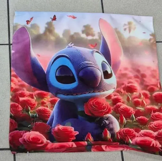 Poszewki 40x40 cm Stitch z różami niebieski