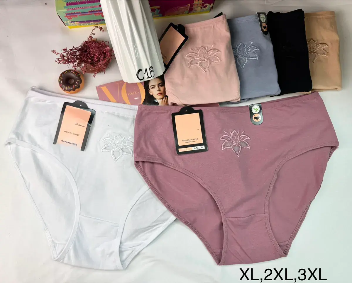 Damskie Figi Bawełniane z Haftem Kwiatowym Wysoki Stan XL-3XL