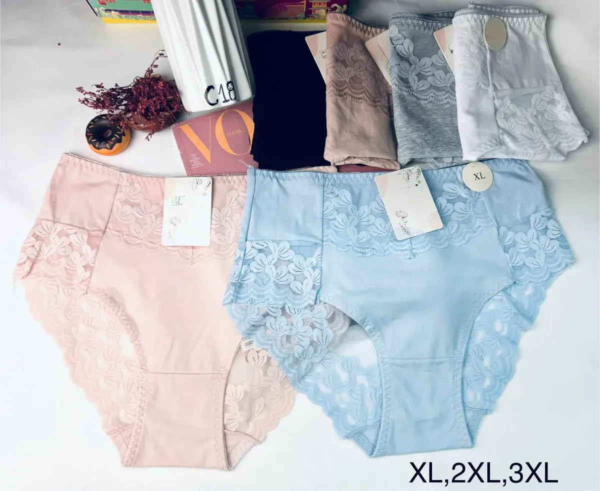 Majtki damskie z koronką pastelowe XL-3XL