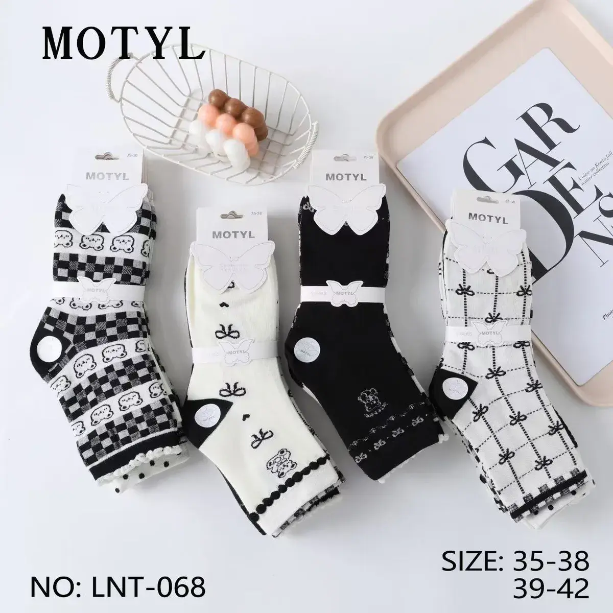 Skarpetki damskie MOTYL 35-38 wzory czarno-białe