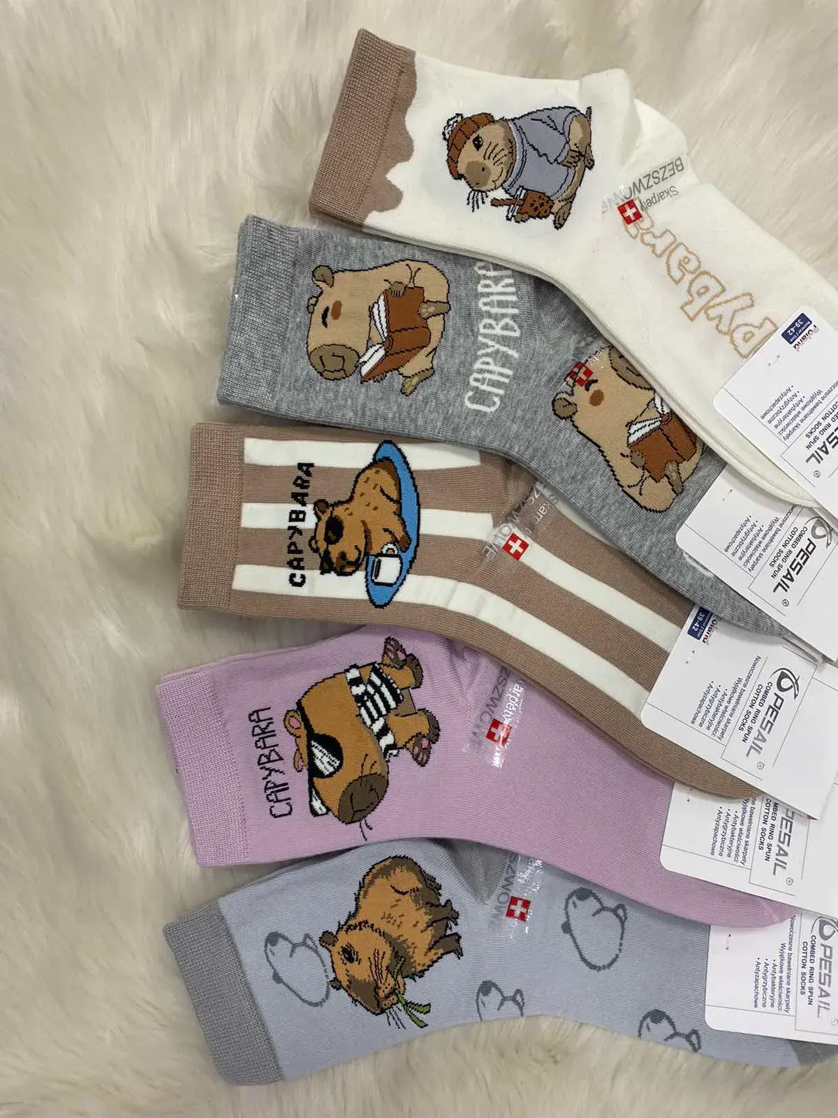 Skarpetki damskie z motywem Kapibary Capybara