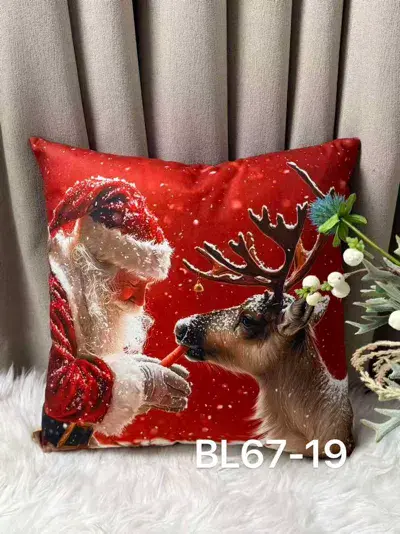 Poszewka na poduszkę świąteczna 40x40 cm czerwono-biała z Mikołajem