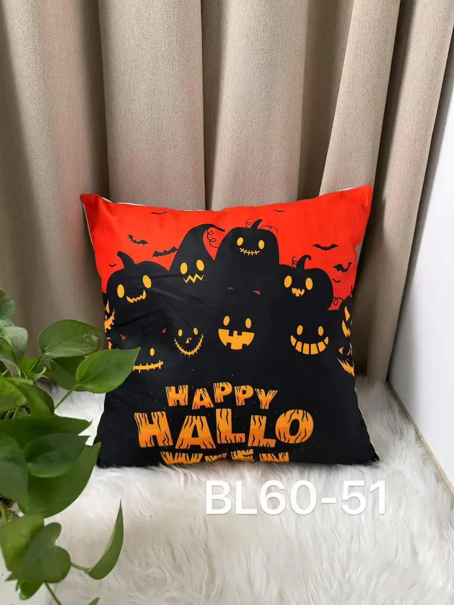 Poszewka na poduszkę Halloween 40x40 cm czarno-pomarańczowa z dyniami