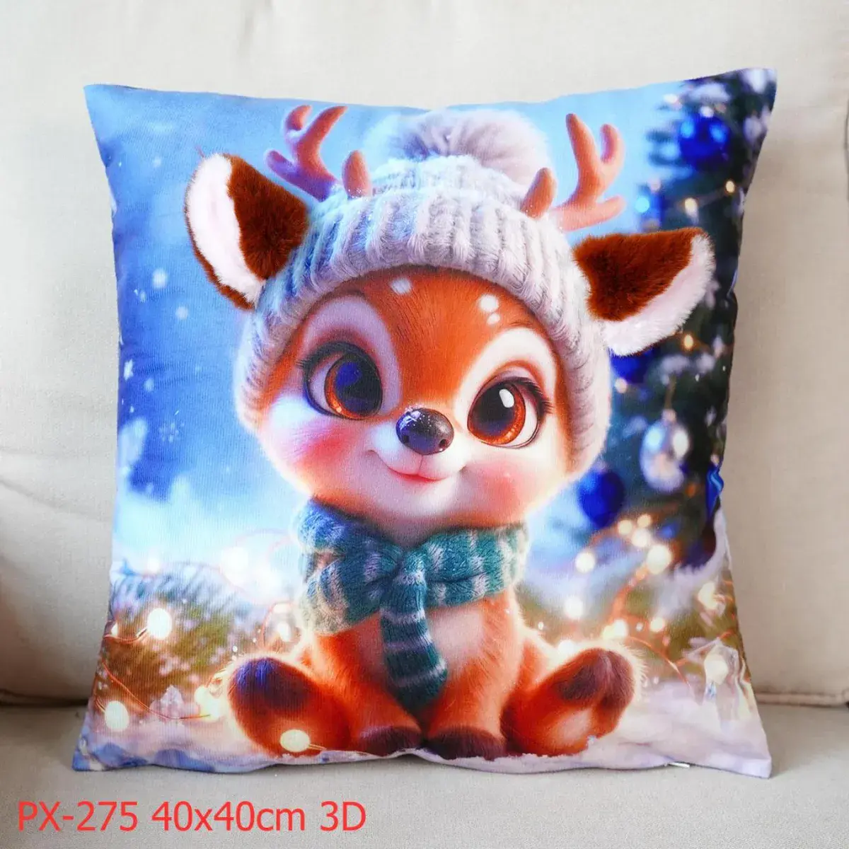 Poszewka 3D z reniferem 40x40 cm miękka i kolorowa